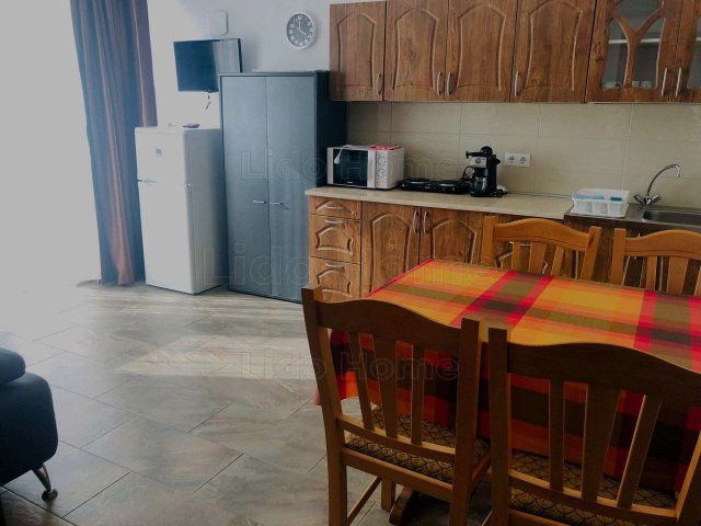 Eladó hotel, Balatonszárszón 145 M Ft, 8 szobás
