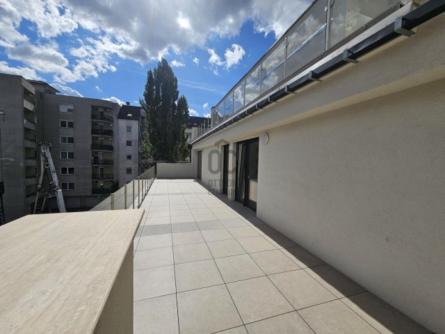 Eladó téglalakás, Budapesten, XIII. kerületben 218.7 M Ft