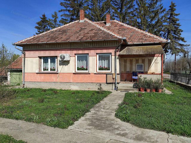 Eladó családi ház, Szelevényen 16.9 M Ft, 3 szobás