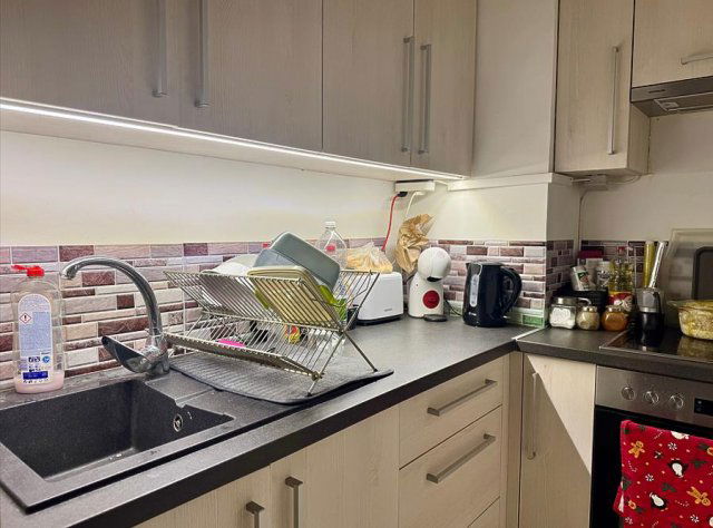 Eladó panellakás, XXI. kerületben, Kossuth Lajos utcában