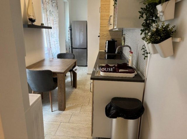 Eladó téglalakás, Budapesten, II. kerületben 79.8 M Ft, 2 szobás