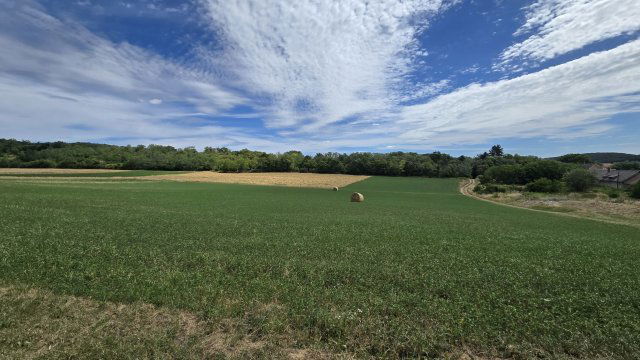 Eladó telek, Balatoncsicsón 8.5 M Ft / költözzbe.hu