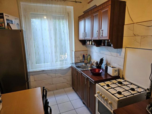 Eladó téglalakás, Kaposváron 43 M Ft, 2 szobás