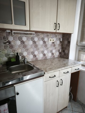 Kiadó téglalakás, albérlet, Győrött 145 E Ft / hó, 2 szobás