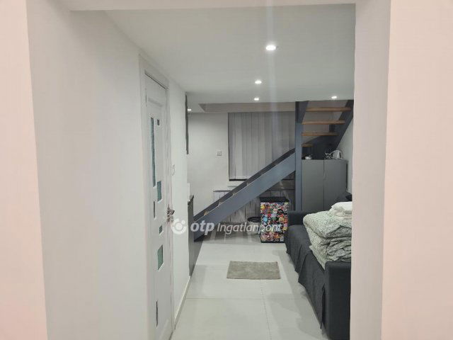 Eladó téglalakás, Budapesten, V. kerületben 94.9 M Ft, 2 szobás