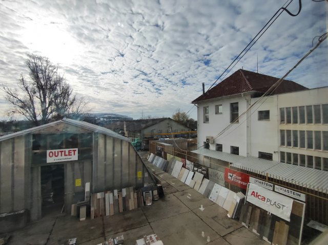 Eladó ipari ingatlan, Szegeden 390 M Ft / költözzbe.hu