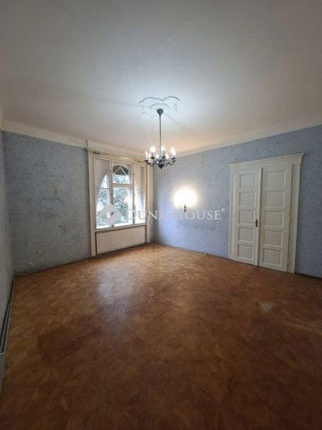 Eladó téglalakás, Budapesten, XII. kerületben, Maros utcában