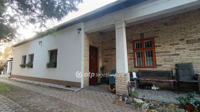 Eladó családi ház, Dabason 69.9 M Ft, 2+2 szobás