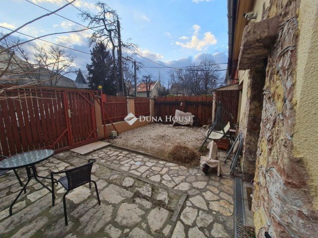 Eladó ikerház, Budapesten, XIV. kerületben 99 M Ft, 1+1 szobás
