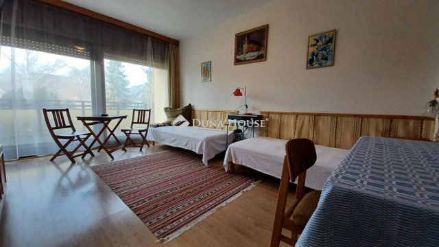 Eladó téglalakás, Balatonfüreden 33.9 M Ft, 1 szobás