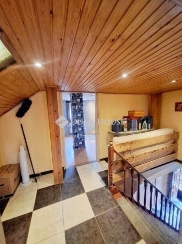 Eladó családi ház, Fóton 135 M Ft, 7 szobás