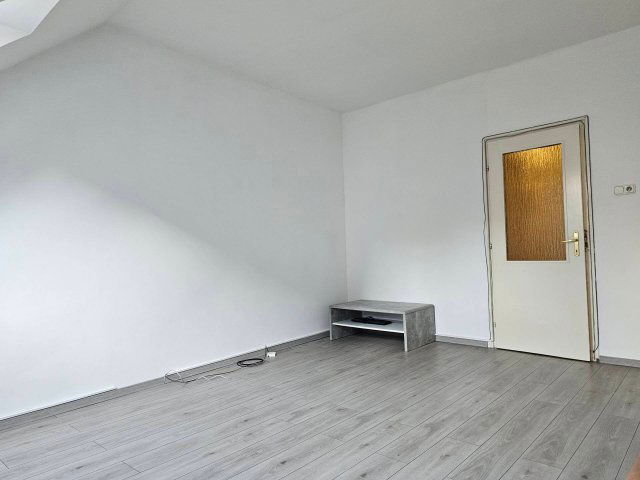 Eladó téglalakás, Egerben 45 M Ft, 2 szobás