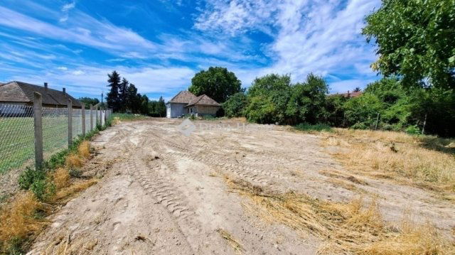 Eladó családi ház, Zsámbokon 52.5 M Ft, 3+1 szobás