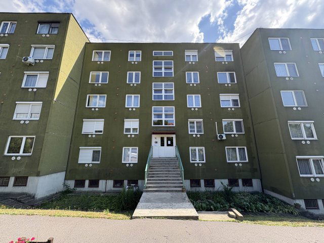 Eladó téglalakás, Miskolcon 29.9 M Ft, 2 szobás