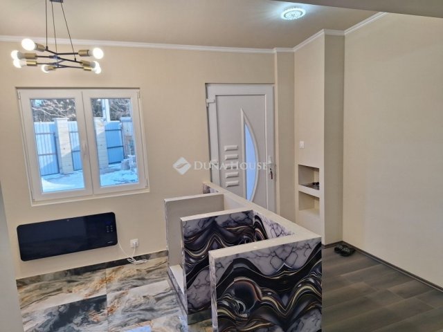 Eladó családi ház, Budapesten, XXI. kerületben 59 M Ft, 3 szobás