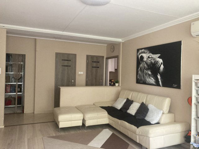 Eladó panellakás, Kecskeméten 54.9 M Ft, 3 szobás