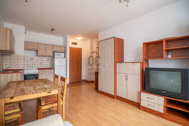 Eladó téglalakás, Budapesten, VIII. kerületben 76 M Ft, 3 szobás