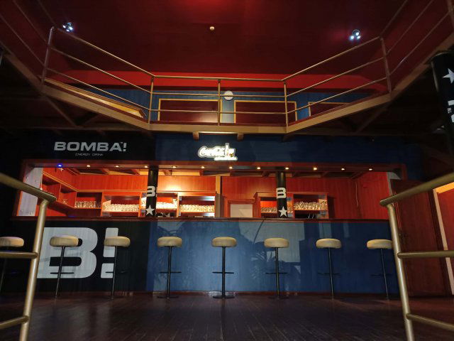 Eladó üzlethelyiség, Komlón, Kossuth Lajos utcában 95 M Ft