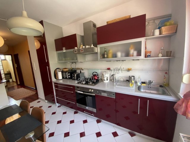 Eladó téglalakás, Komáromban 54.9 M Ft, 2 szobás