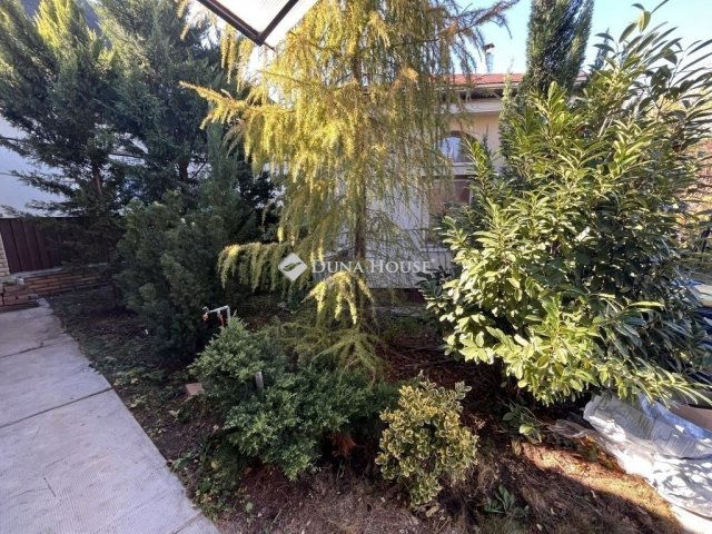 Eladó családi ház, Budapesten, XVIII. kerületben 140 M Ft