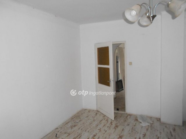 Eladó családi ház, Ormosbányán 12.9 M Ft, 7 szobás