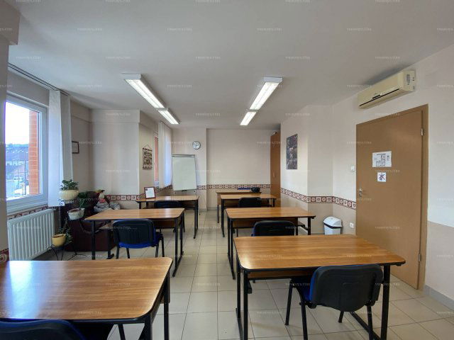 Kiadó iroda, Miskolcon 700 E Ft / hó, 4 szobás