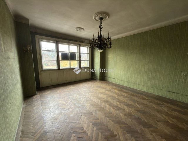 Eladó téglalakás, Budapesten, XVIII. kerületben 99 M Ft