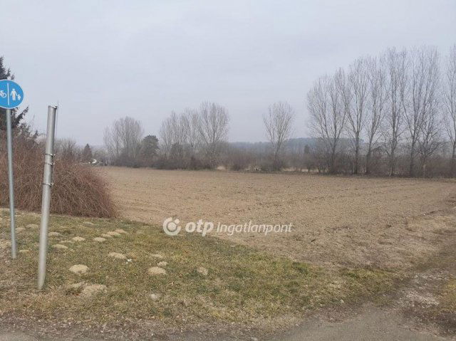 Eladó telek, Somon 25 M Ft / költözzbe.hu
