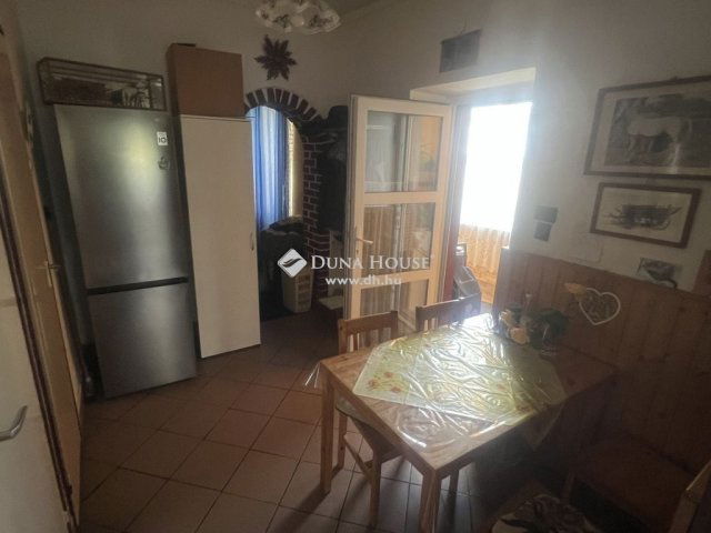Eladó családi ház, Polgárdin 49 M Ft, 5 szobás