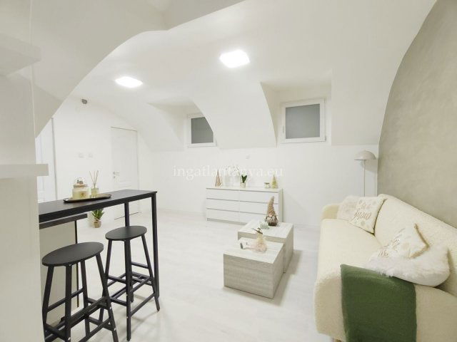 Eladó téglalakás, Budapesten, VII. kerületben 28 M Ft, 1 szobás