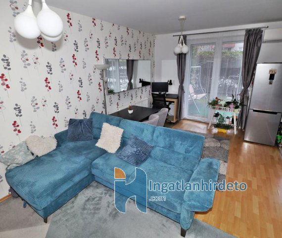 Eladó téglalakás, Budapesten, III. kerületben 119 M Ft, 2 szobás