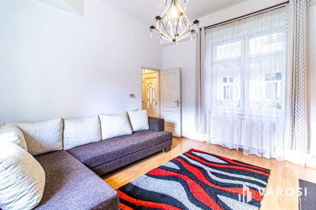 Kiadó téglalakás, albérlet, Budapesten, I. kerületben, 2 szobás