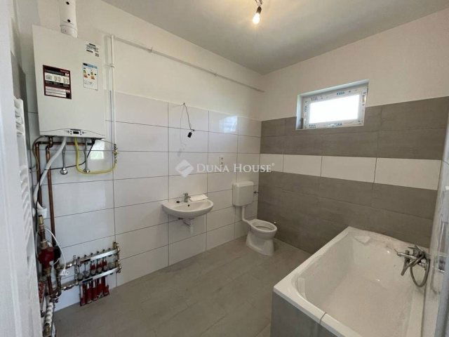 Eladó ikerház, Inárcson 89 M Ft, 4 szobás / költözzbe.hu