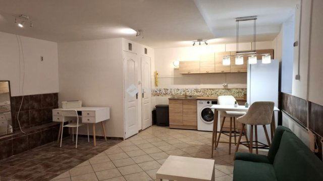 Eladó üzlethelyiség, Budapesten, VII. kerületben 34.9 M Ft