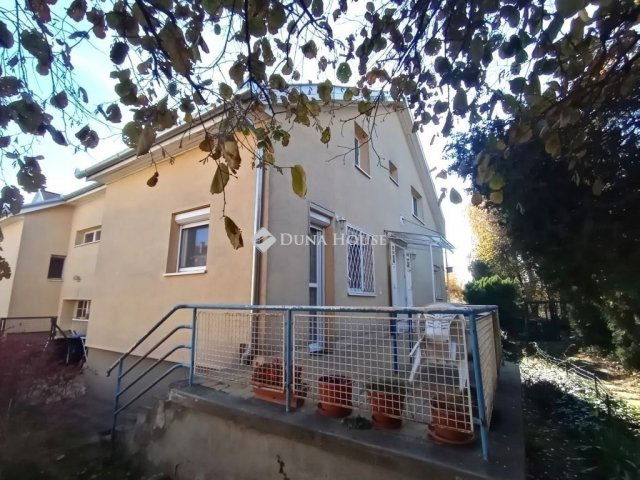 Eladó ikerház, Budapesten, XVII. kerületben 75 M Ft, 3+1 szobás