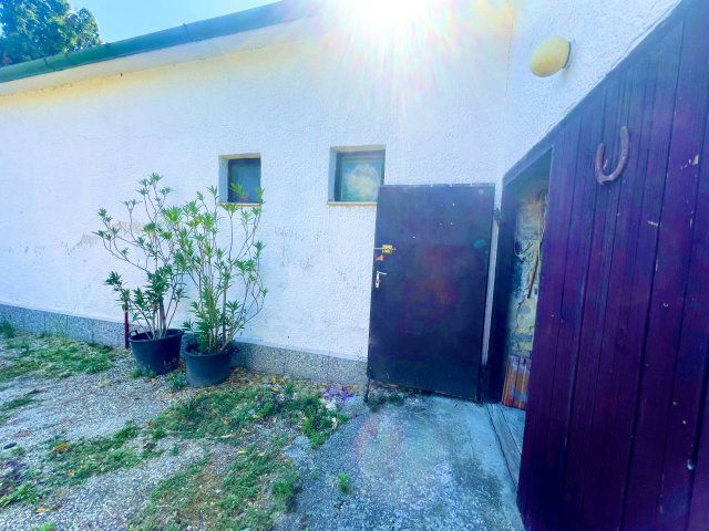 Eladó családi ház, Keszthelyen 38 M Ft, 4 szobás