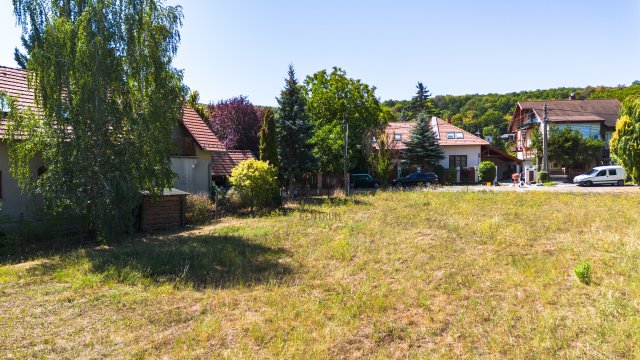 Eladó telek, Nagykovácsiban 164.9 M Ft / költözzbe.hu