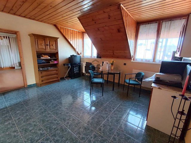 Eladó családi ház, Érden 114 M Ft, 6 szobás