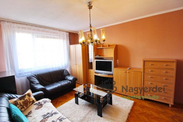 Kiadó téglalakás, albérlet, Debrecenben 100 E Ft / hó, 1 szobás