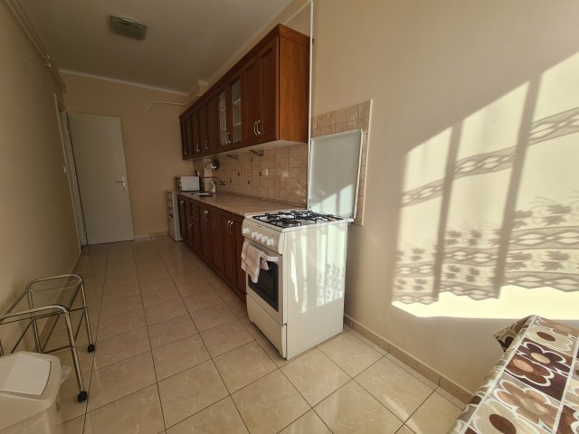 Kiadó téglalakás, albérlet, Győrött 180 E Ft / hó, 2 szobás