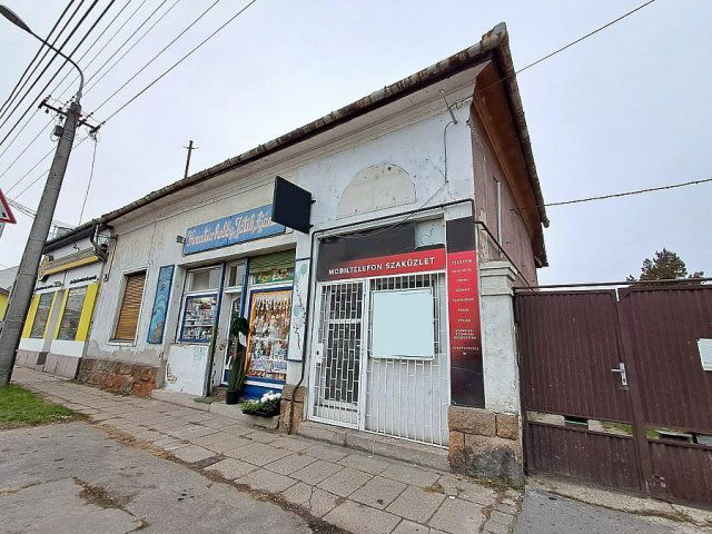 Eladó családi ház, Budapesten, XV. kerületben 64.9 M Ft