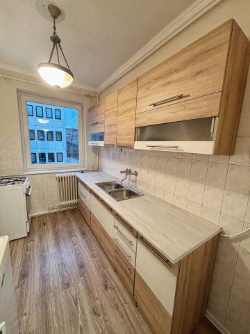 Eladó téglalakás, Nyíregyházán, Új utcában 61990 M Ft