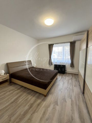 Kiadó családi ház, albérlet, Pécsett 300 E Ft / hó, 3 szobás