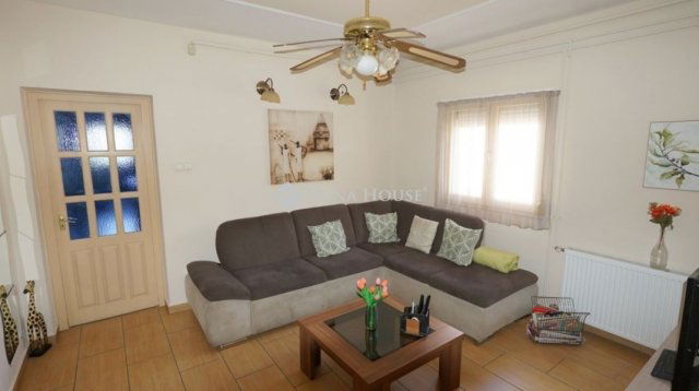 Eladó családi ház, Zalaegerszegen 89.9 M Ft, 5 szobás