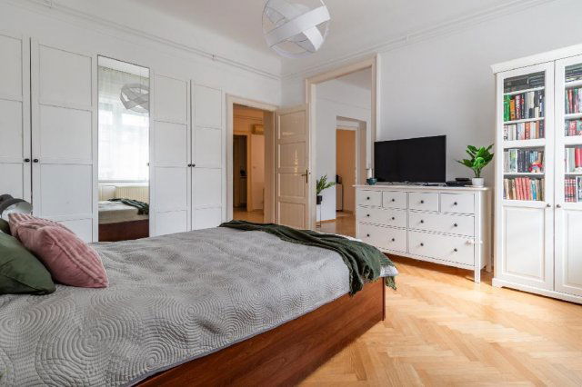 Eladó téglalakás, Budapesten, VIII. kerületben 130 M Ft