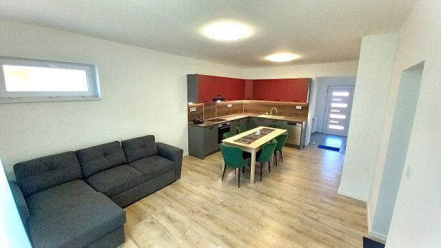 Eladó családi ház, Debrecenben 95 M Ft, 3 szobás
