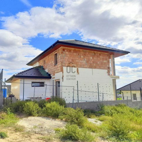 Eladó családi ház, Kerepesen 155 M Ft, 4 szobás