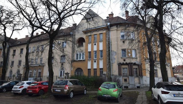 Eladó téglalakás, Debrecenben 68 M Ft, 4+1 szobás