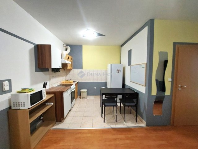 Kiadó téglalakás, albérlet, Budapesten, VIII. kerületben