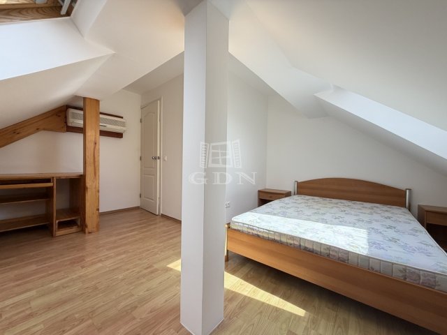Kiadó téglalakás, albérlet, Székesfehérvárott 250 E Ft / hó